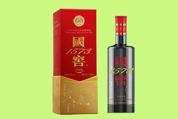 庆阳庆城县回收国窖1573.jpg